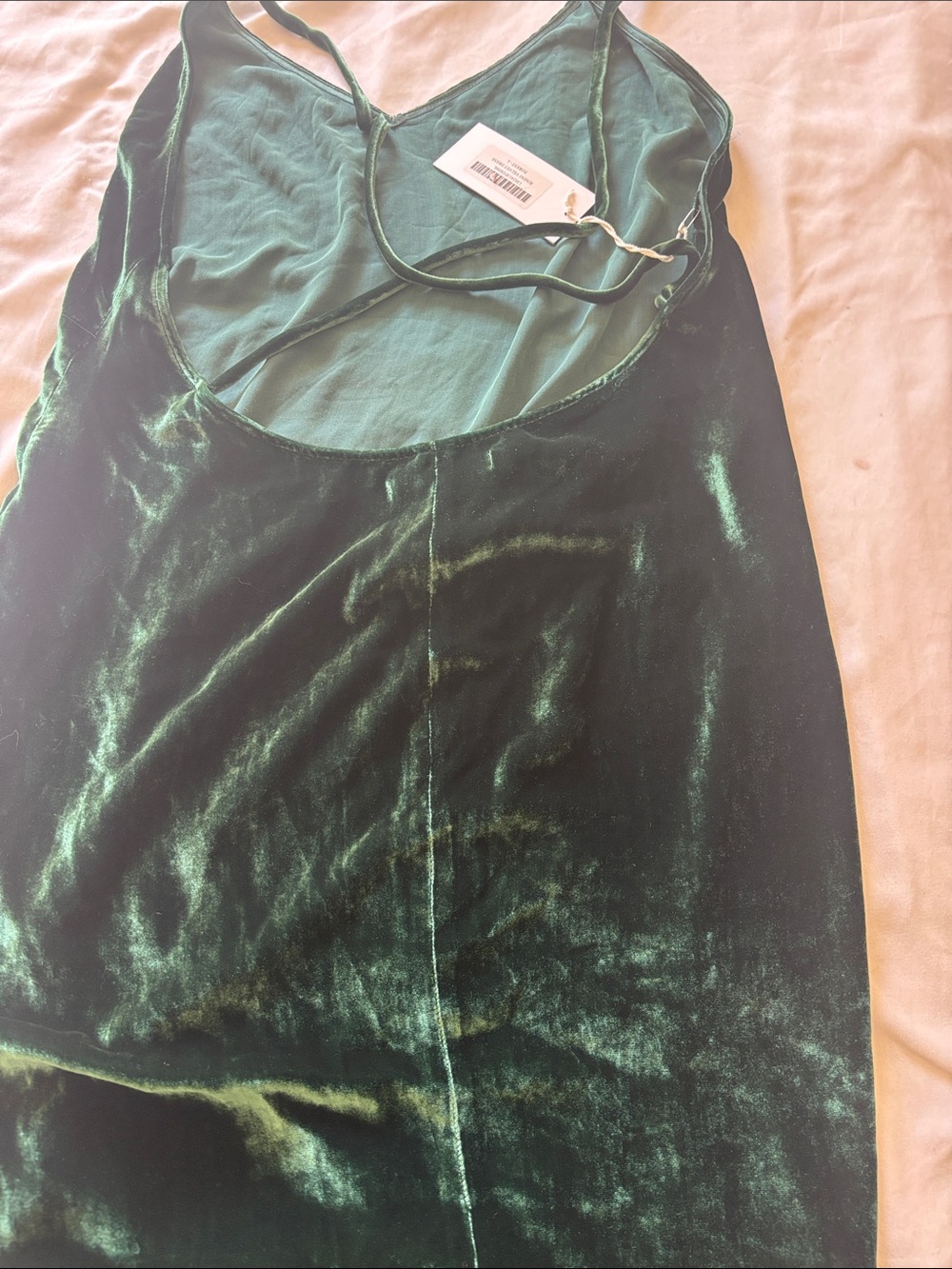 Reformation- RIVINI VELVET DRESS
FOREST - L - Picture 4 of 4